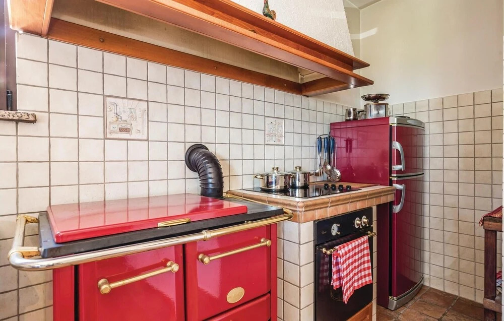 Amazing Apartment in Icici With Wifi and 2 Bedrooms