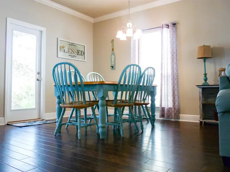 Southern Charm by RedAwning