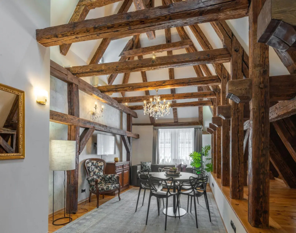 Chateau 9 Apartments by Adrez