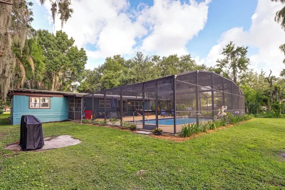 Lakefront Home w/ Hot Tub & Dock in Orlando!