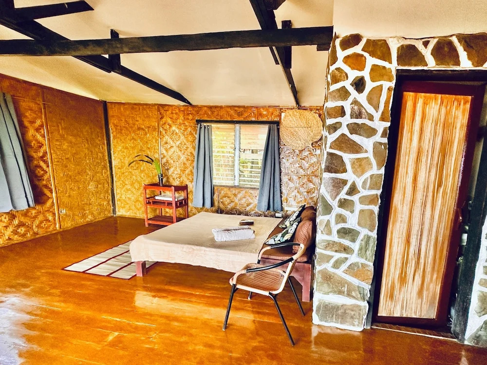 Playa del Fuego Camiguin Beach Hostel & Resort