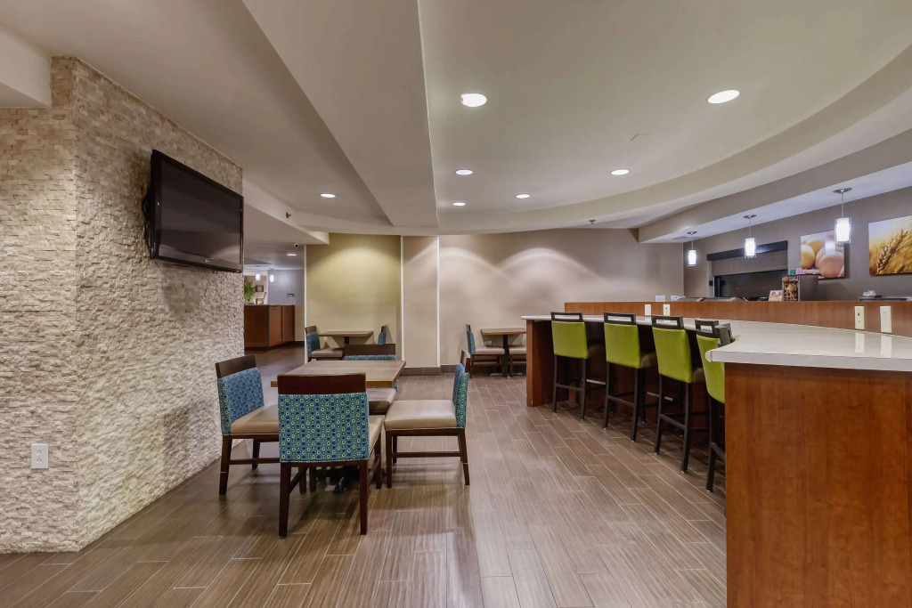 Comfort Inn & Suites Shepherdsville - Louisville South