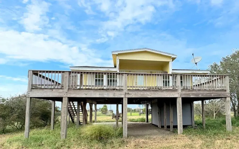 Warblers Roost Home