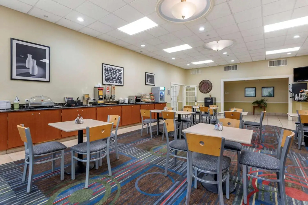 Quality Inn & Suites Vestal Binghamton near University