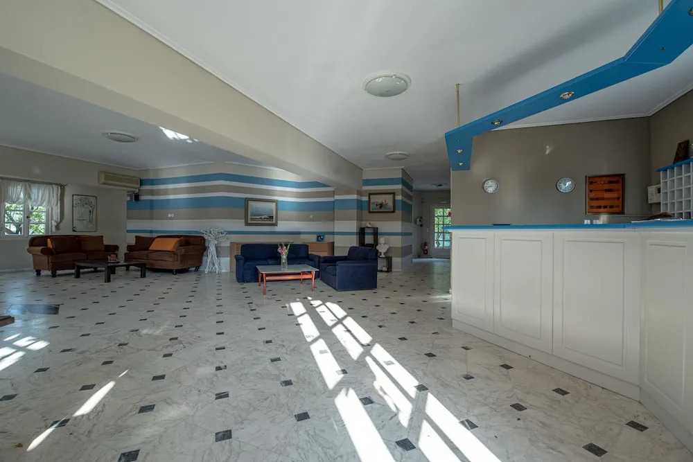 Apollo Beach Hotel