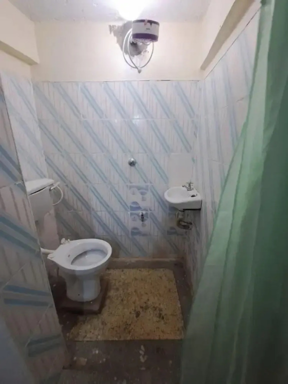 Baaz Hotel Kakamega