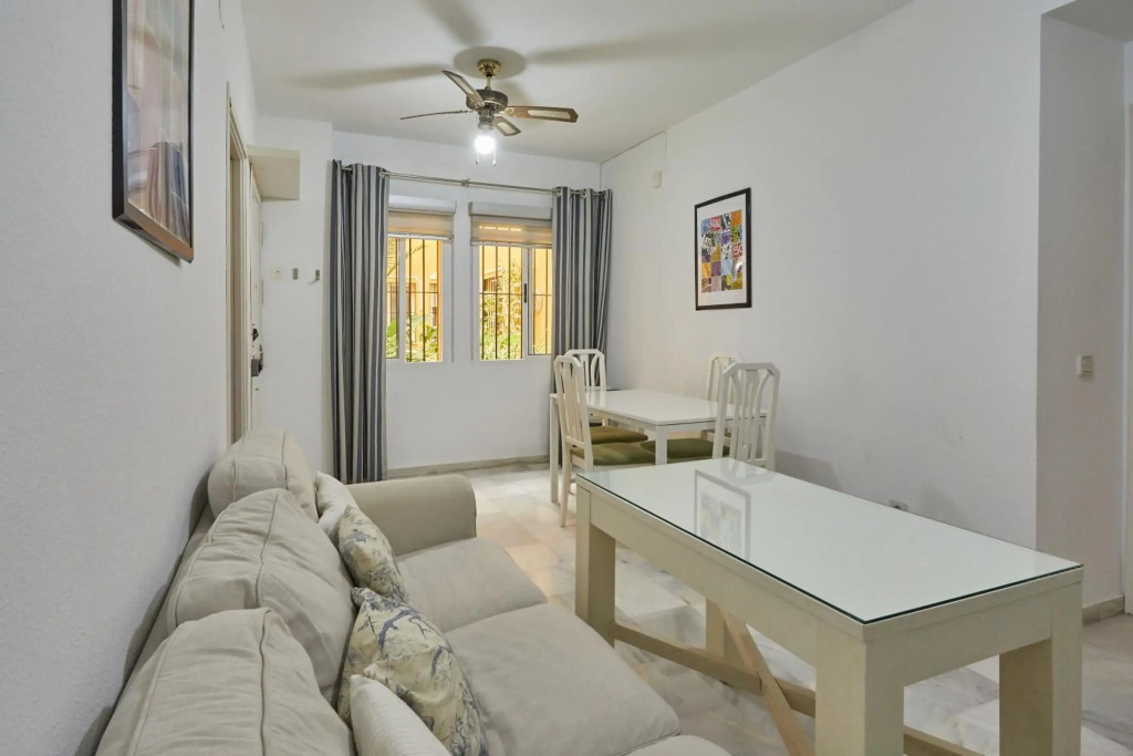 Two Bedrooms Leonor Davalos 2
