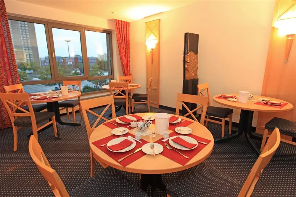 Hotel NEAR BY
