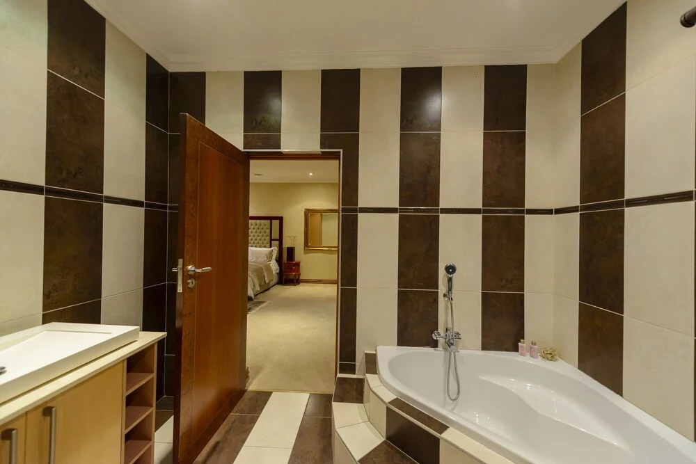 Equestrian Royal Hotel Boutique & Spa