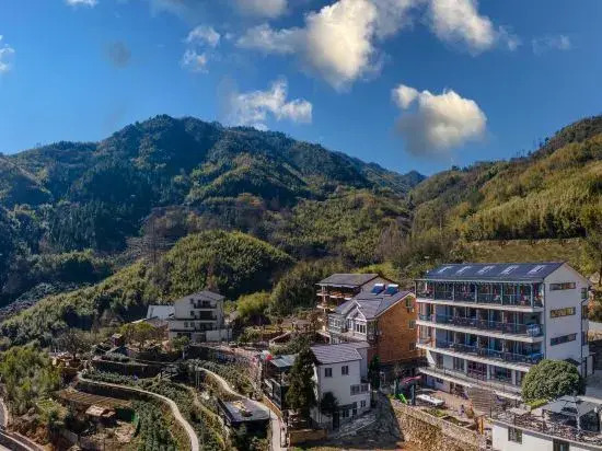 Yunhai YUNHAI · Canyon Landscape Homestay Village