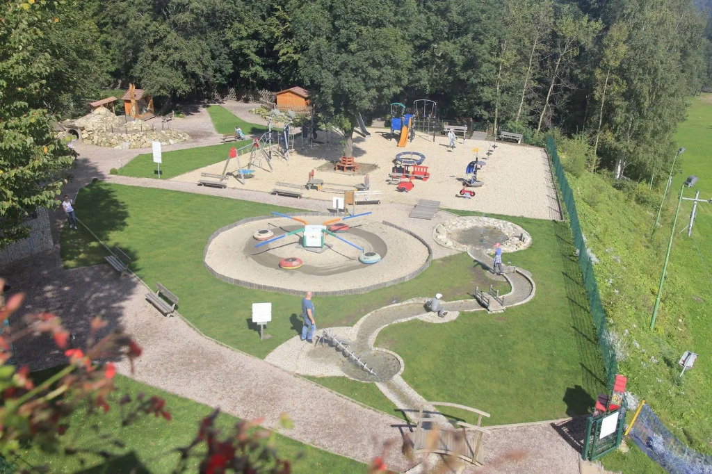 Przystanek Bavaria - Sauny i parking w cenie