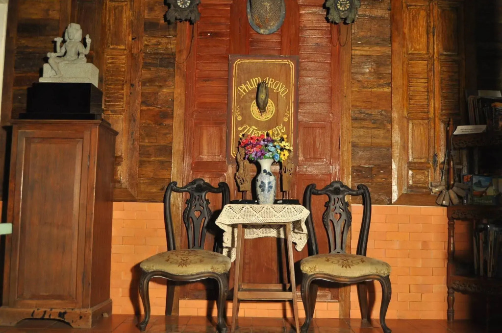 Ayutthaya Bouchic Hostel