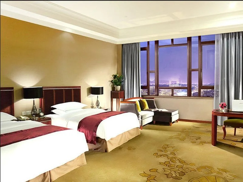 Chengdu Xinjin Celebrity City Hotel