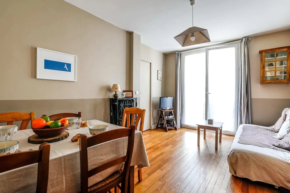 2 bedroom family apartment for 4 people by GuestReady