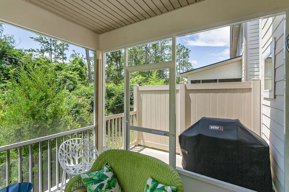 601 Mariners Circle by Hodnett Cooper