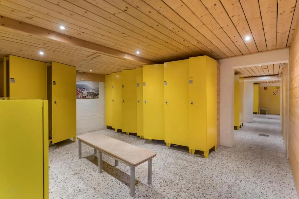 Alpine Club Resort