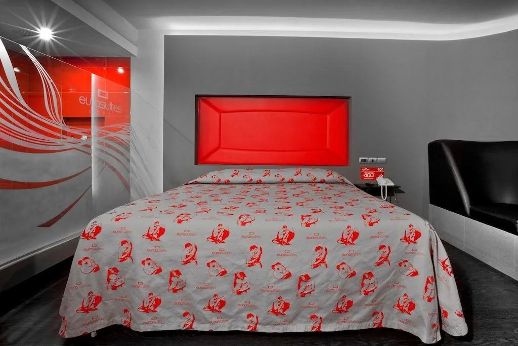 Eurosuites Oceania - Adults Only