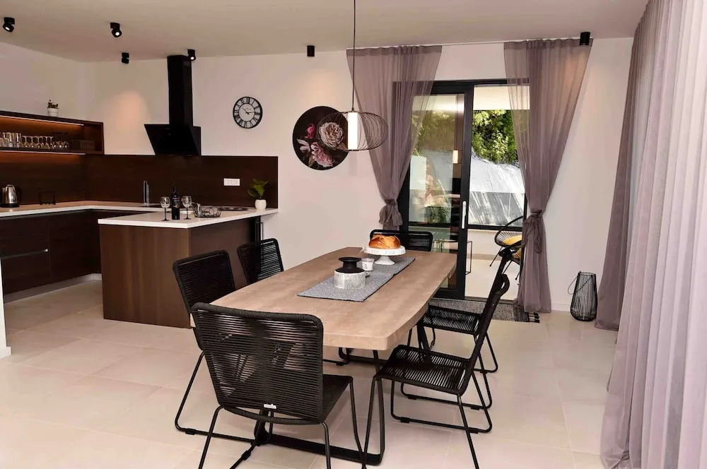 Villa Bella Vista A in Icici