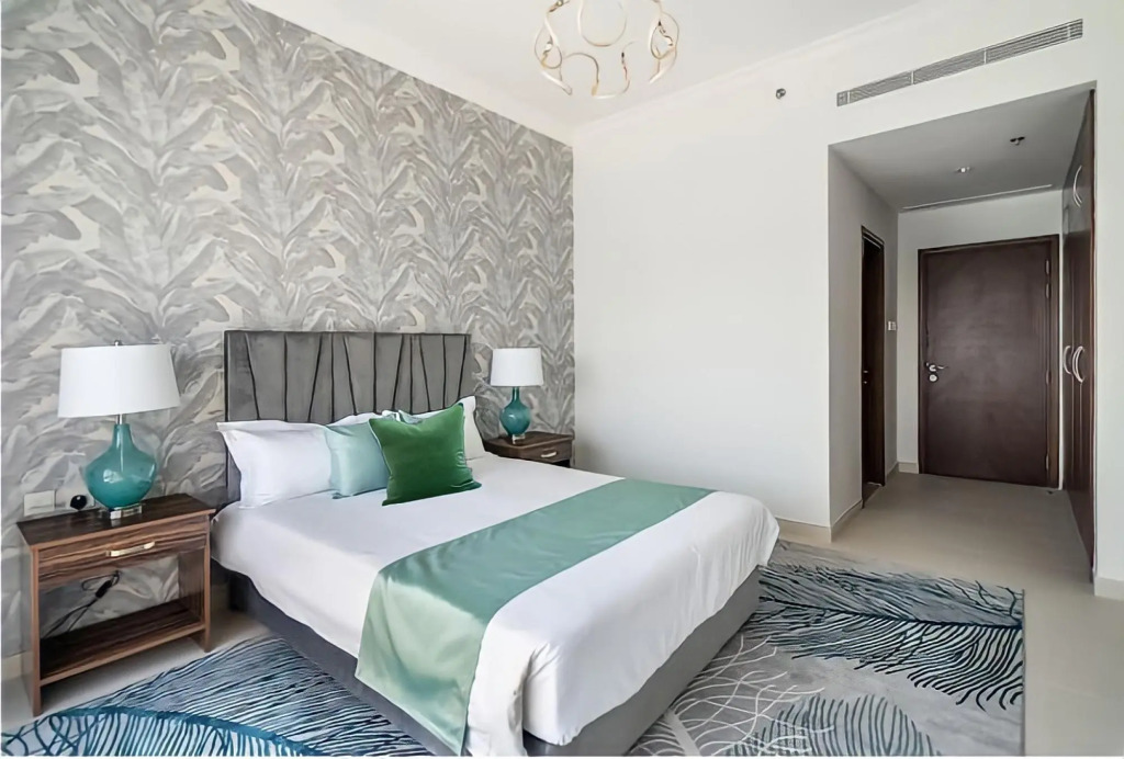 Luxury 3bd Apt Palm Jumeirah Pool, Parking, Gym