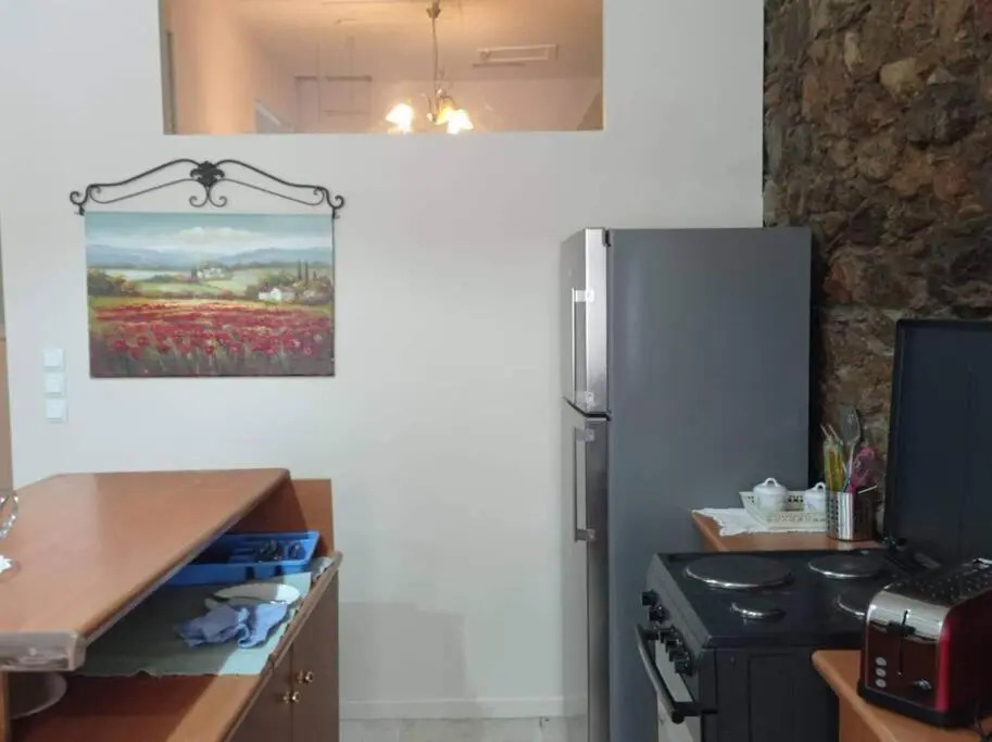 The -300 -a centrally located heritage home