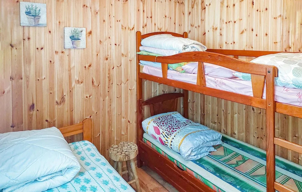1 Bedroom Lovely Home In Pobierowo