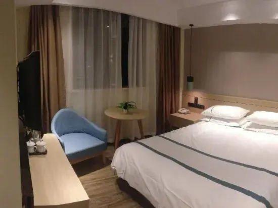 AiFei Hotel (Shanghai Chongming Bao Town Zhong Road)