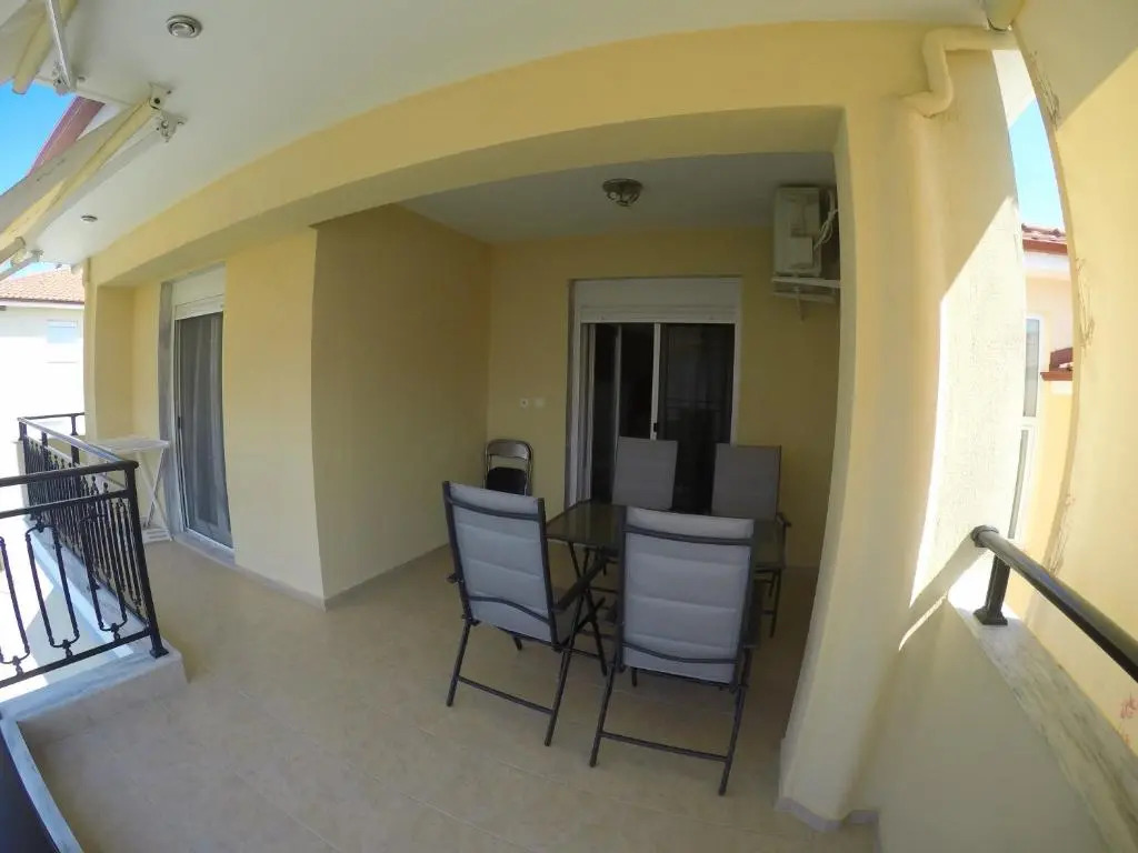 Dimi Apartments