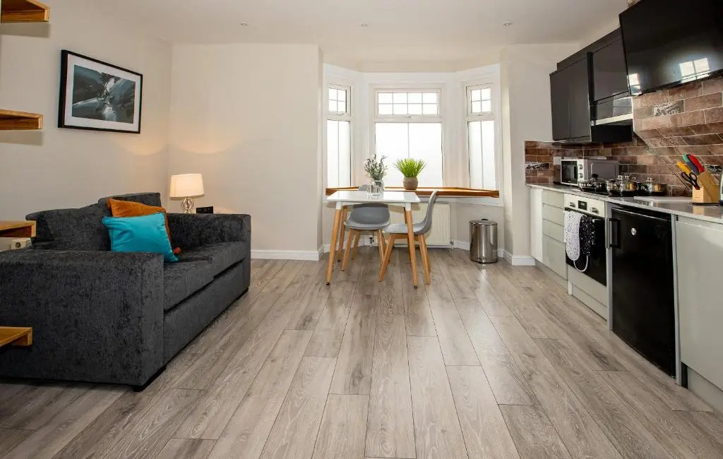 Bright and Luxurious Flat in the Heart of Reading