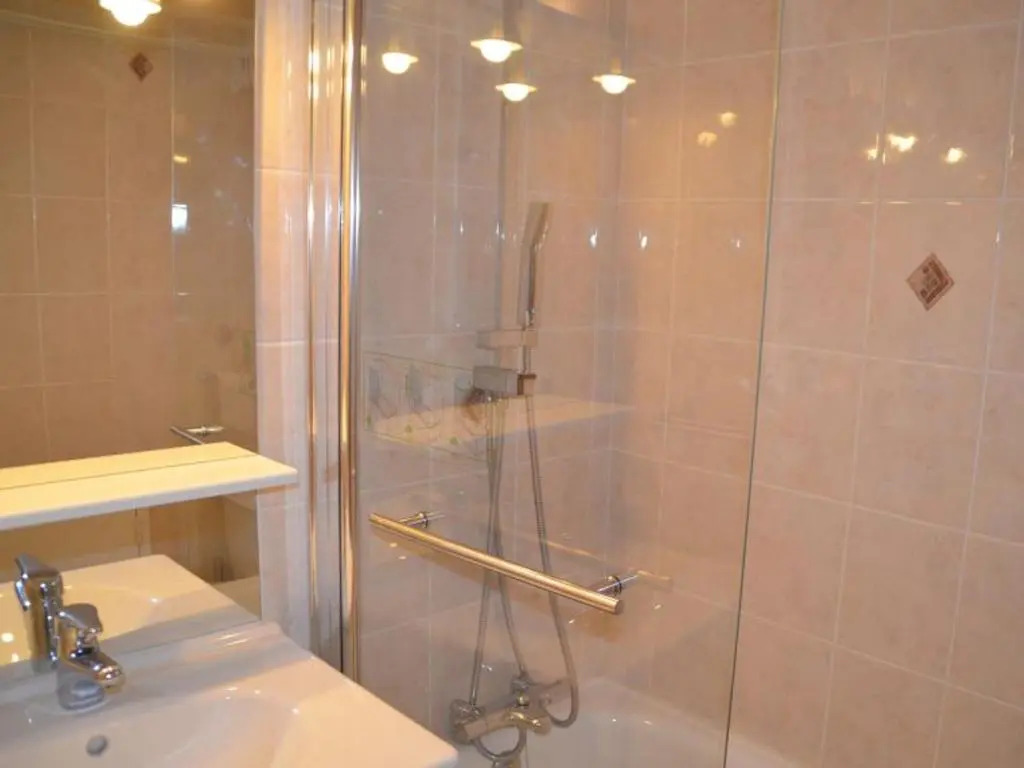 Appartement Les Menuires, 1 pièce, 3 personnes - FR-1-452-281