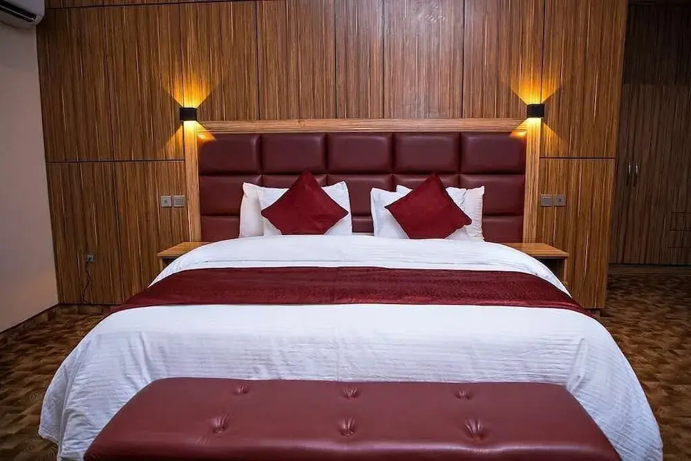 Elegant Hotel by Best Western Plus