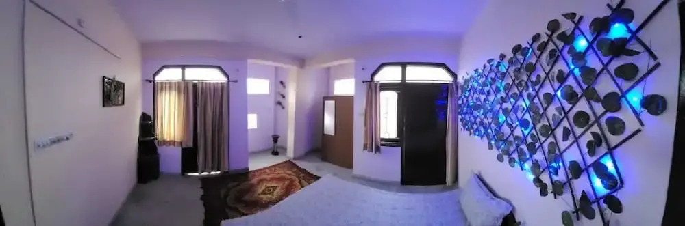 Raahi Homestay