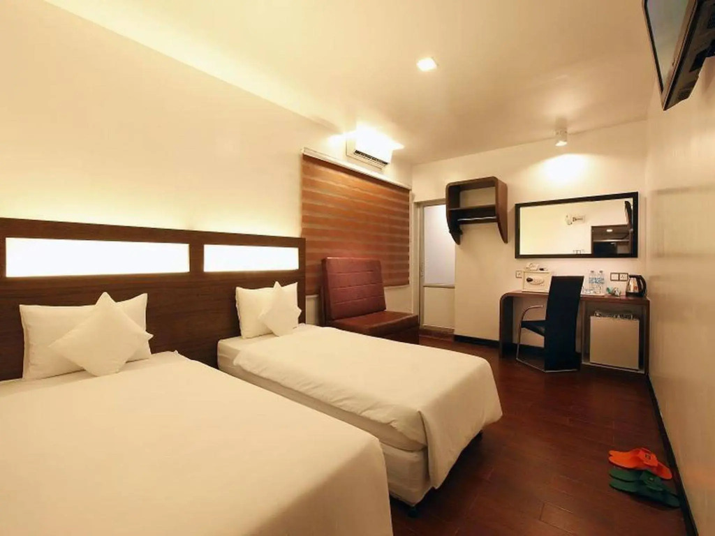 Clover Hotel City Center