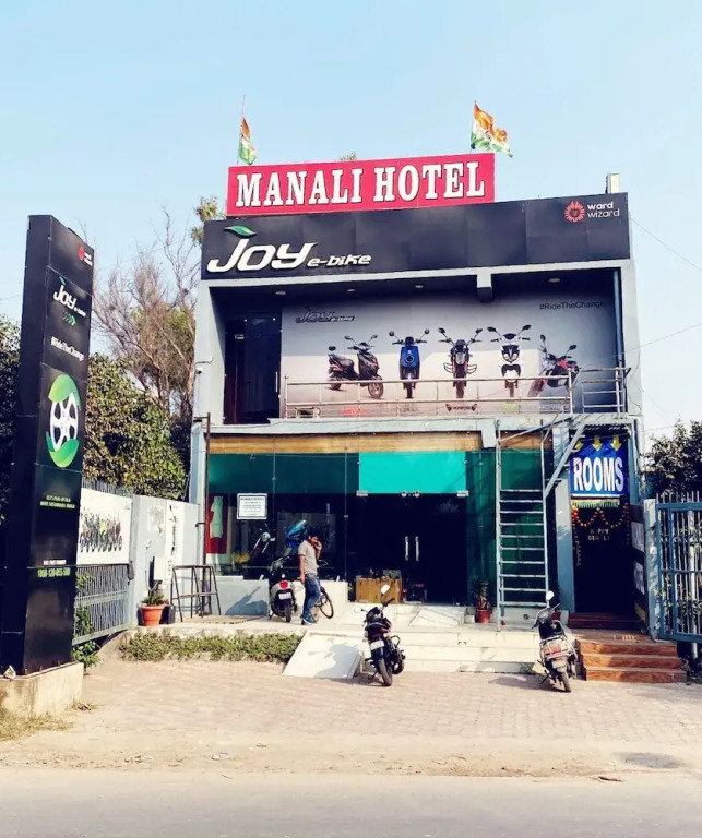 Manali Hotel By GRB