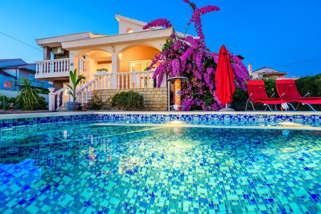 Holiday Home Sokolar