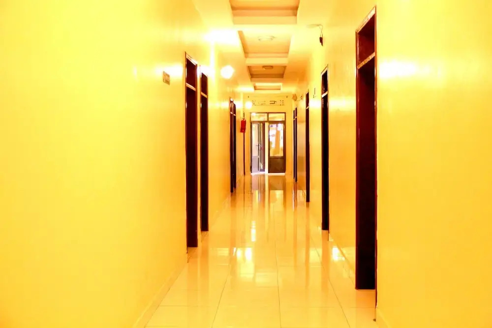 Hotel Hilltop Country Club