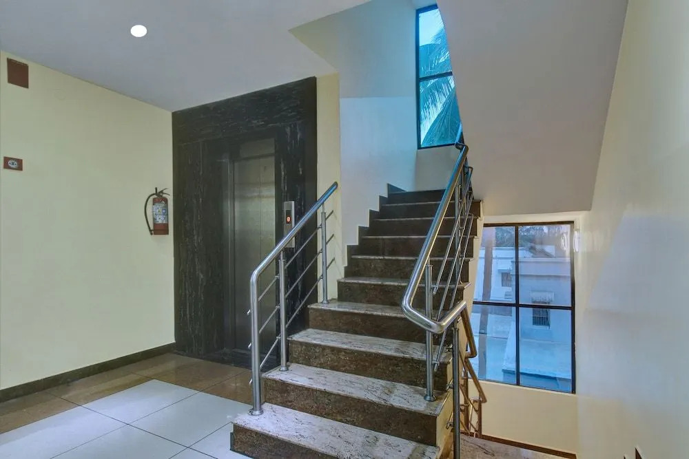 Oyo 5342 Motel Gajraj Continental A Unit Of Gajraj Hotels Pvt Ltd