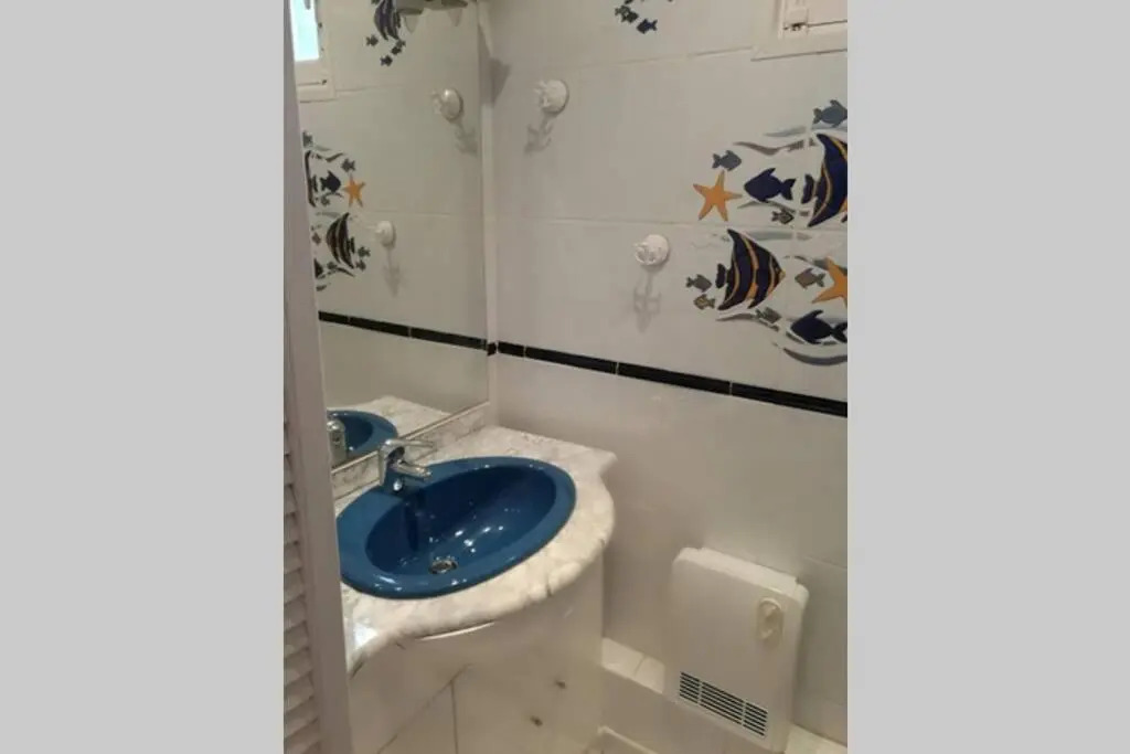 Le Tribord - F2 duplex avec balcon à 30 m de la plage