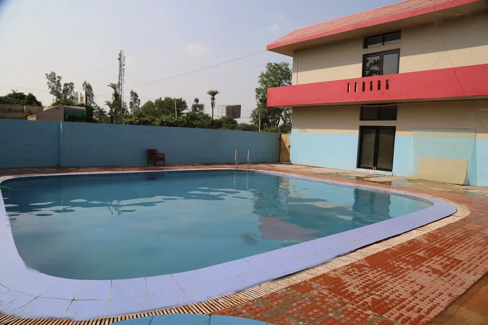 Suryansh Motel