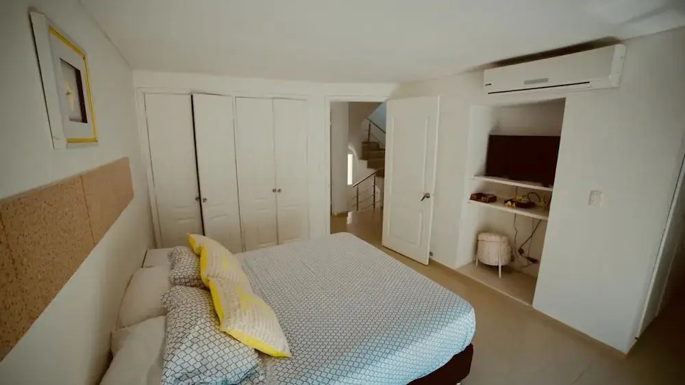 Hermosa Casa Playera