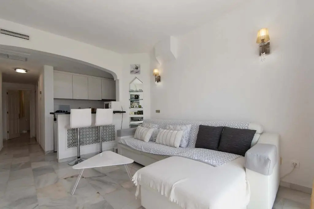 Altamira 38 - One Bed