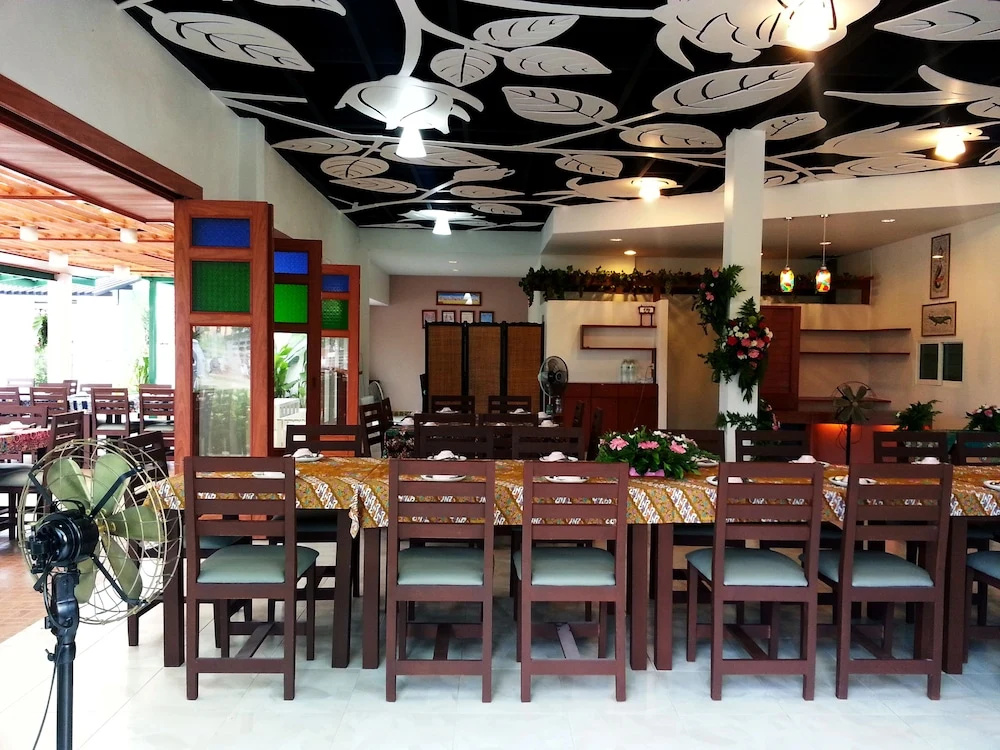 One Wan Resort