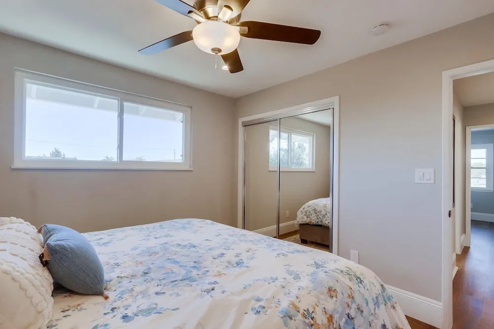 Gorgeous Upgraded 5 Bedroom & 3 Bath Home with pool