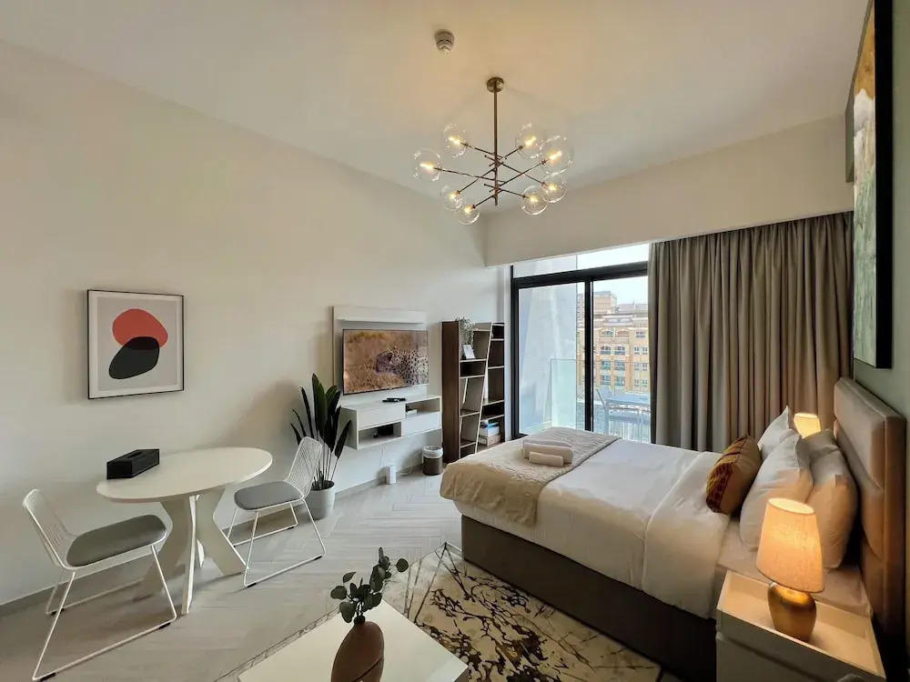 Waves - Ideal Dubai Retreat Elegant St