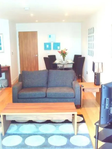 MAX Meridian Terrace Cardiff