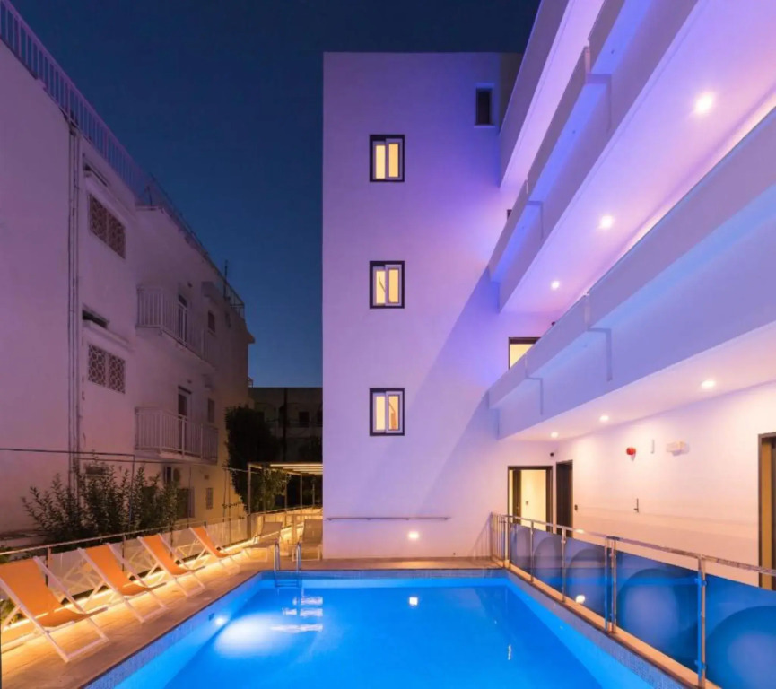 CHRISTA APARTMENTS