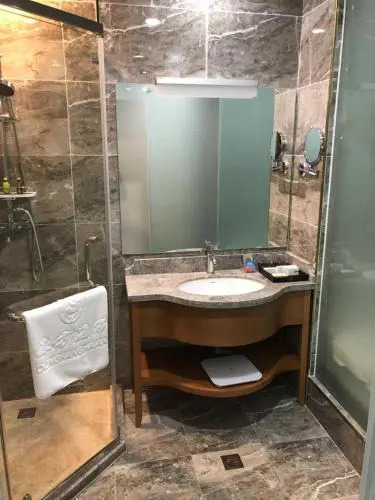 Dalian Eastern Coast Leisure Hotel