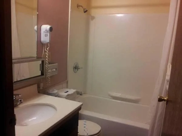 Budget Inn Ontario