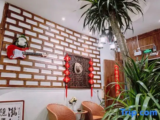 Three-time Bieyuan·star theme worry-free starry sky beauty hotel