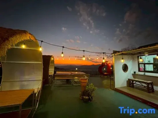 SkyVille cafe&homestay