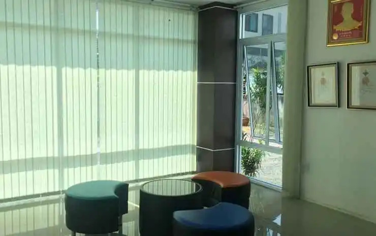 N Nine Hotel